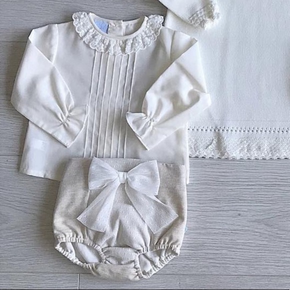 SPANISH outfit set - Picture 3 of 3